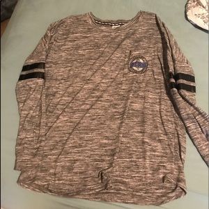 VS PINK long sleeve tee